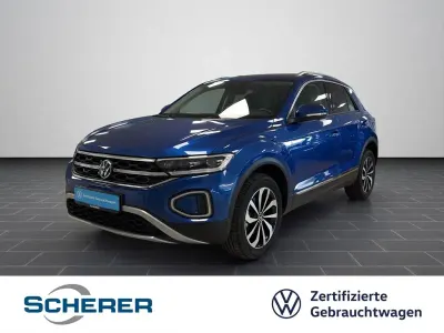 Gebraucht VW T-Roc Style 150 PS (110 kW) 2025 Ravennablau metallic (metallic) SUV