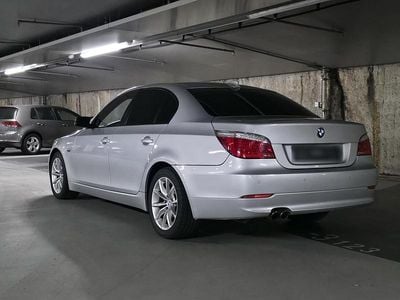Gebraucht BMW 540 Sport Line 306 PS (225 kW) 2007 Grau Limousine