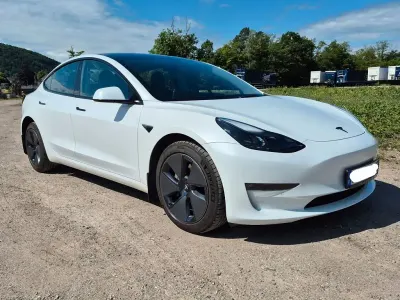 Occasion Tesla Model 3 366 kW (498 ch) 2022 Blanc Berline