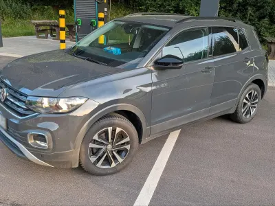 Gebraucht VW T-Cross 95 PS (69 kW) 2020 Grau SUV