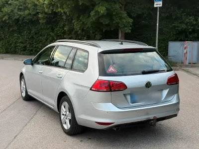 Gebraucht VW Golf VII 110 PS (80 kW) 2014 Silber Kombi