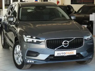 Gebraucht Volvo XC60 Momentum 197 PS (144 kW) 2021 Grau SUV