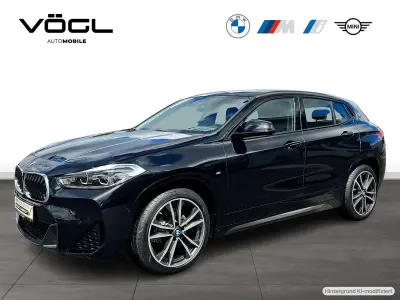 Gebraucht BMW X2 M Sport 136 PS (100 kW) 2022 Saphirschwarz SUV