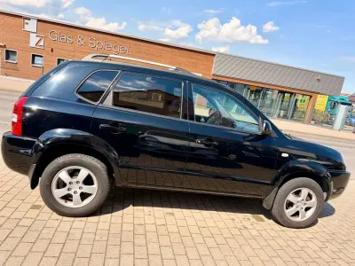 Gebraucht Hyundai Tucson GLS 141 PS (103 kW) 2005 Schwarz SUV