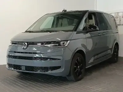 Gebraucht VW Multivan Edition 150 PS (110 kW) 2024 Grau Van / Kleinbus