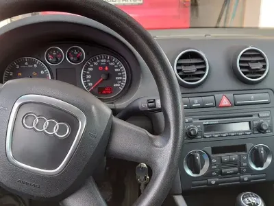 Gebraucht Audi A3 102 PS (75 kW) 2006 Gelb Kleinwagen