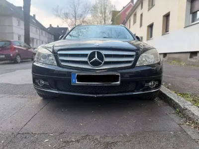 Gebraucht Mercedes C220 170 PS (125 kW) 2008 Schwarz Kombi