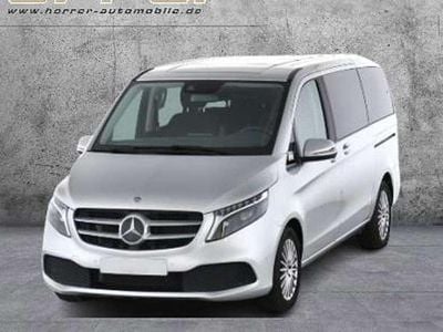 Mercedes V220