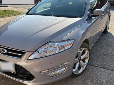 Gebraucht Ford Mondeo 200 PS (147 kW) 2011 Silber Kombi