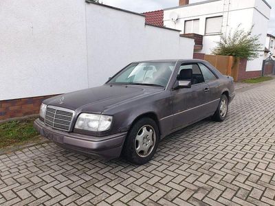 Gebraucht Mercedes 200 136 PS (100 kW) 1995 Braun