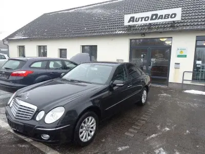 Gebraucht Mercedes E280 190 PS (139 kW) 2007 Schwarz Limousine