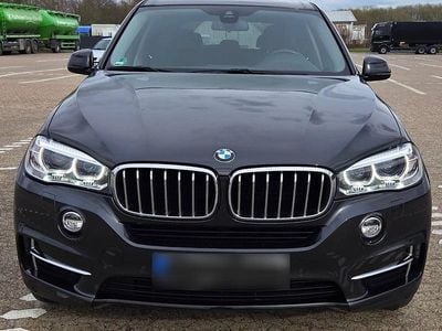 Second-hand BMW X5 Sport Line 258 CP (189 kW) 2017 Gri SUV