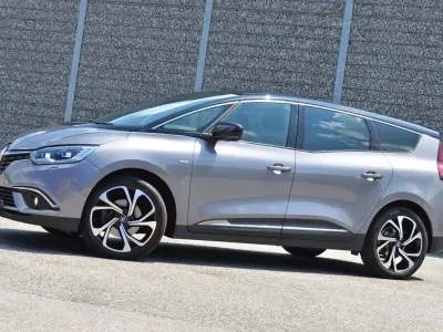 Gebraucht Renault Scénic IV Bose Edition 140 PS (102 kW) 2019 Schwarz Van / Kleinbus