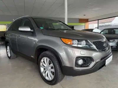 Używany Kia Sorento Spirit 197 KM (144 kW) 2011 Srebrny SUV