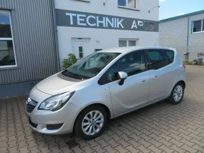 Gebraucht Opel Meriva Edition 140 PS (102 kW) 2016 Silber Van / Kleinbus
