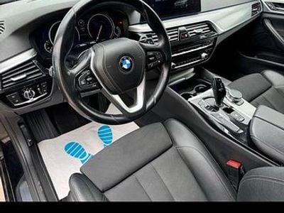 Gebraucht BMW 530 258 PS (189 kW) 2017 Schwarz Kombi