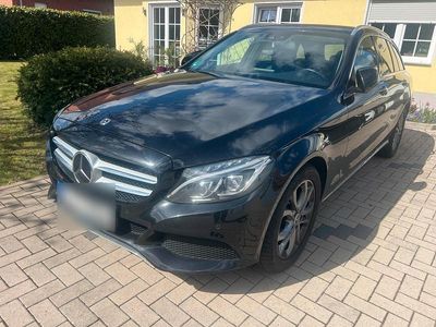Gebraucht Mercedes C220 Avantgarde 170 PS (125 kW) 2017 Schwarz Kombi