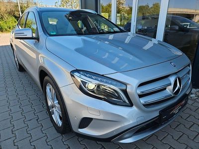 Second-hand Mercedes GLA250 211 CP (155 kW) 2014 Argintiu SUV