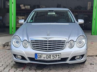 Mercedes E200