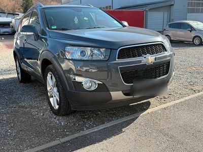 Gebraucht Chevrolet Captiva 183 PS (134 kW) 2011 Grau SUV