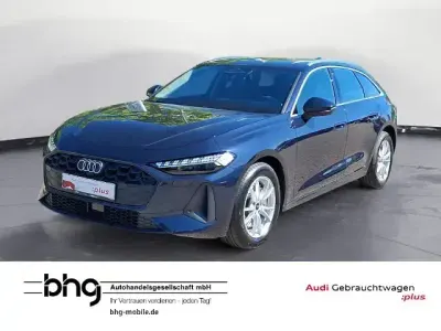 Second-hand Audi A5 Sport 204 CP (150 kW) 2025 Albastru Break