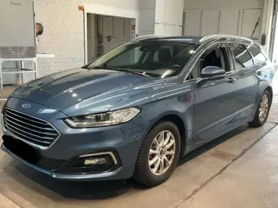 Gebraucht Ford Mondeo Titanium 250 PS (183 kW) 2020 Andere Limousine