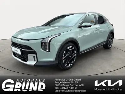 Neu Kia XCeed Spirit 179 PS (131 kW) 2026 Morgenbrise grau SUV