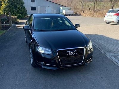 Gebraucht Audi A3 Attraction 140 PS (102 kW) 2011 Schwarz Kleinwagen