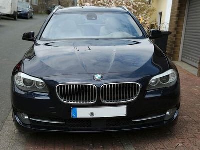 Second-hand BMW 530 245 CP (180 kW) 2011 Albastru Break