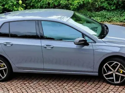 Gebraucht VW Golf VIII Life 131 PS (96 kW) 2020 Grau Limousine