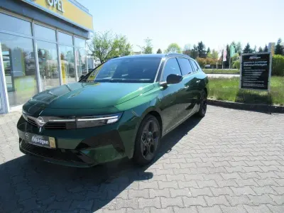 Usata Opel Astra Ultimate 145 CV (106 kW) 2026 Verde Station wagon