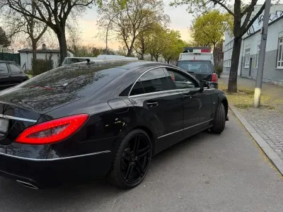 Używany Mercedes CLS250 204 KM (150 kW) 2011 Czarny Coupe