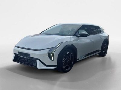 Weiß Neu 2026 Kia EV4 Air Limousine | 33.251 € (Fairer Preis)