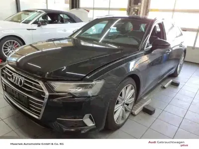 Gebraucht Audi A6 Sport 265 PS (194 kW) 2023 Mythosschwarz metallic Kombi