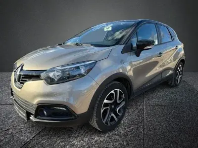 Gebraucht Renault Captur Dynamique 90 PS (66 kW) 2015 Beige SUV