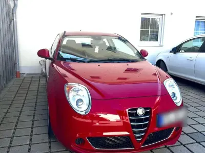 Gebraucht Alfa Romeo MiTo Turismo 135 PS (99 kW) 2011 Rot Kleinwagen