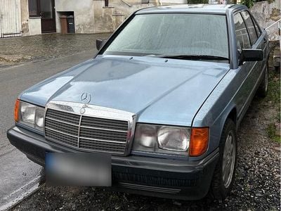 Gebraucht Mercedes 190 160 PS (117 kW) 1988 Blau Limousine