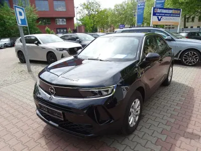 Używany Opel Mokka Edition 131 KM (96 kW) 2022 Czarny SUV