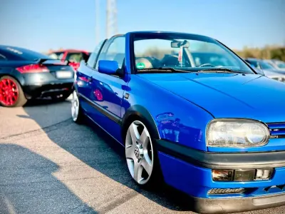 Gebraucht VW Golf Cabriolet Conceptline 90 PS (66 kW) 1995 Blau Cabrio
