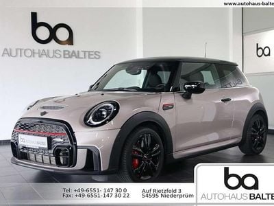 Rooftop grey met. Gebraucht 2024 Mini John Cooper Works Kleinwagen | 34.849 € (Fairer Preis)