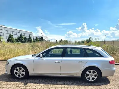 Gebraucht Audi A4 Attraction 136 PS (100 kW) 2011 Silber Kombi