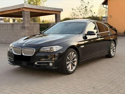 Second-hand BMW 530 Sport Line 258 CP (189 kW) 2014 Negru Berlinǎ