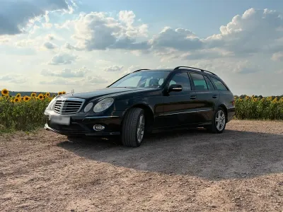 Gebraucht Mercedes E500 Avantgarde 387 PS (284 kW) 2006 Andere farben Kombi