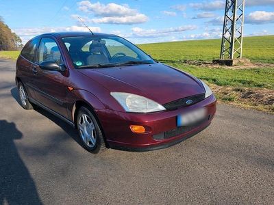 Gebraucht Ford Focus 101 PS (74 kW) 1999 Rot Coupé
