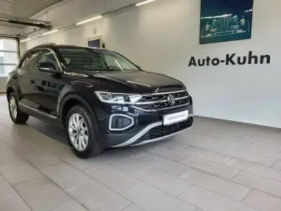 Gebraucht VW T-Roc Style 150 PS (110 kW) 2023 Schwarz SUV