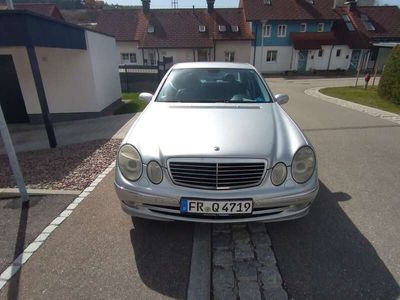 gebraucht Mercedes E240 4Matic Avantgarde