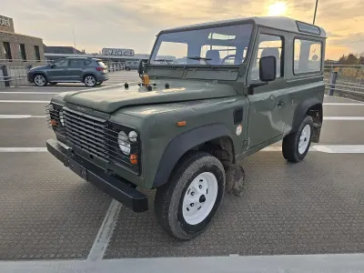Gebraucht Land Rover Defender 86 PS (63 kW) 1989 Grün SUV