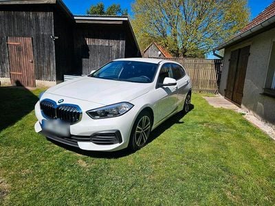 Usata BMW 118 150 CV (110 kW) 2020 Bianco Utilitaria