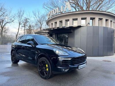 Porsche Cayenne S E-Hybrid