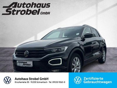 Second-hand VW T-Roc Highline 150 CP (110 kW) 2021 Negru SUV